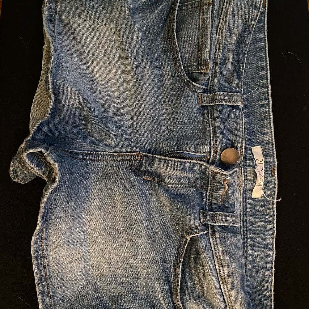 Shorts - Picture 2 of 2
